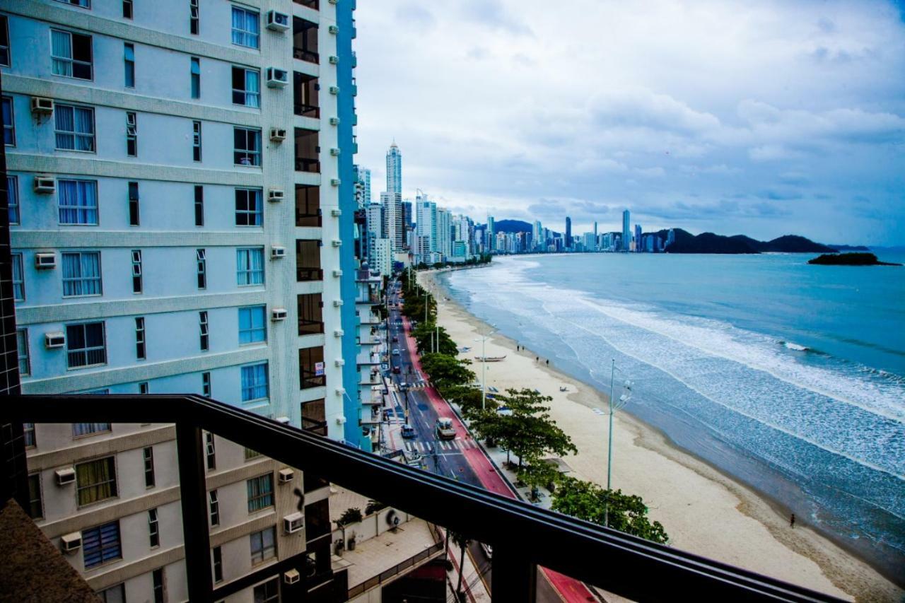Apto Frente Mar Bal Camboriu Pe Na Areia Fantastica E Encantadora Vista Mar Balneário Camboriú Exterior foto